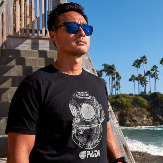 PADI Vintage Diving Helmet Tee - Black